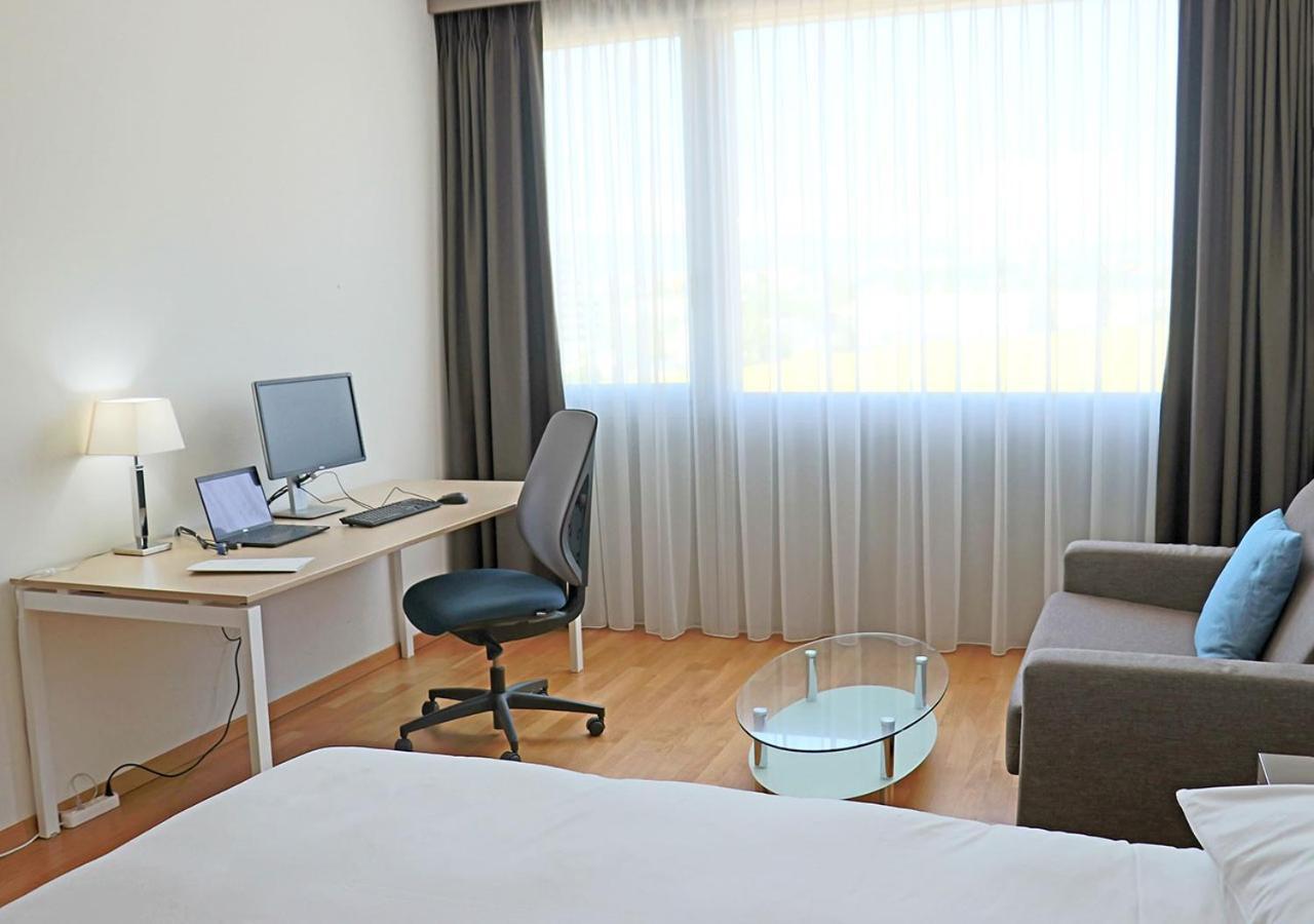 Discovery Hotel 3* Superior Crissier Exterior photo