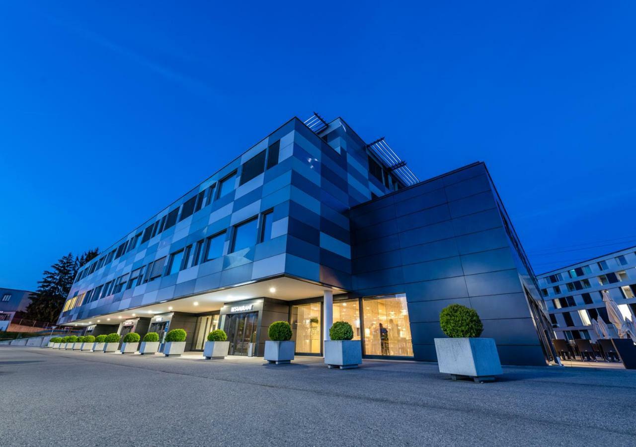 Discovery Hotel 3* Superior Crissier Exterior photo