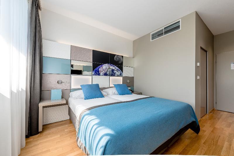 Discovery Hotel 3* Superior Crissier Exterior photo